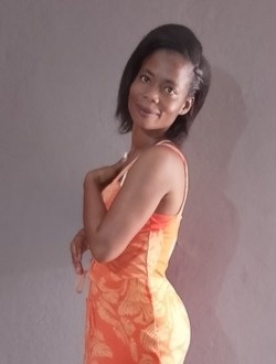 Gisèle's profile, a single 32-year-old a woman in Tiassalé