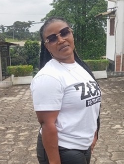 Florentine's profile, a single 40-year-old a woman in Libreville