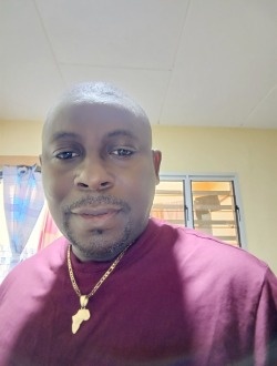 Joseph's profile, a single 50-year-old a man in Cocody