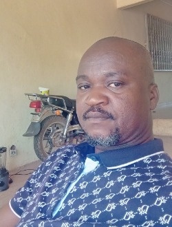 Tape's profile, a single 40-year-old a man in Abadjin-Kouté