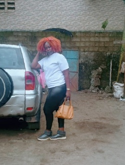 Nadège's profile, a single 42-year-old a woman in Douala