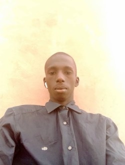 Amadou's profile, a single 18-year-old a man in Kaolack