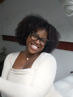 Natacha's profile, a single 22-year-old a woman in Toamasina