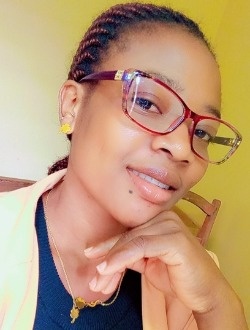 Kouabenan's profile, a single 28-year-old a woman in Abidjan