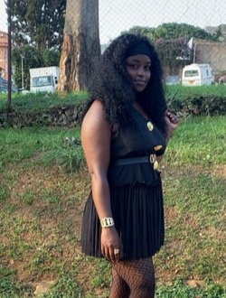 Fernande's profile, a single 26-year-old a woman in Abam