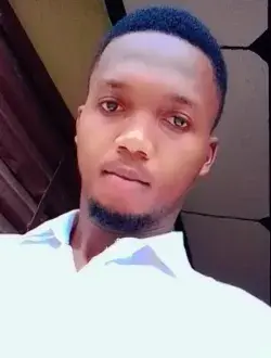 Ben's profile, a single 27-year-old a man in Abidjan