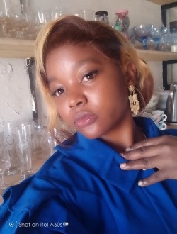 Lara's profile, a single 30-year-old a woman in Yaoundé