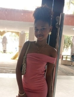 Vaniah's profile, a single 19-year-old a woman in Toamasina