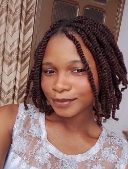 Christina's profile, a single 20-year-old a woman in Cadjèhoun