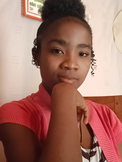 Angelica's profile, a single 22-year-old a woman in Antalaha