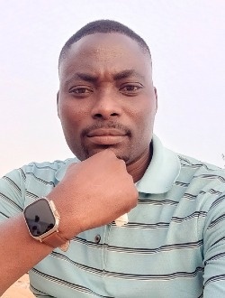 Emmanuel Fulbert's profile, a single 42-year-old a man in Abidjan