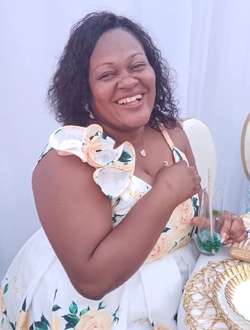 Danielle's profile, a single 37-year-old a woman in Yaoundé