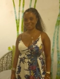Brenda's profile, a single 37-year-old a woman in Nosy-Be