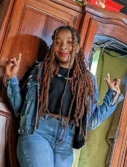 Florencia's profile, a single 26-year-old a woman in Antsiranana