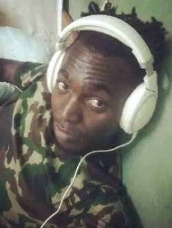 Franck's profile, a single 34-year-old a man in Yaoundé