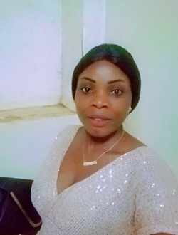 Lydvine Christelle's profile, a single 33-year-old a woman in Yaoundé