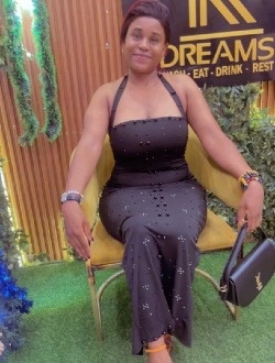 Cyntcha's profile, a single 29-year-old a woman in Yaoundé