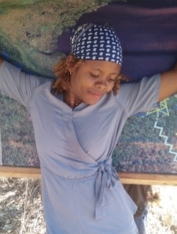 Julianna's profile, a single 21-year-old a woman in Antsiranana