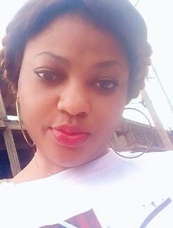 Anna's profile, a single 31-year-old a woman in Yaoundé