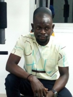 Junior's profile, a single 35-year-old a man in Douala