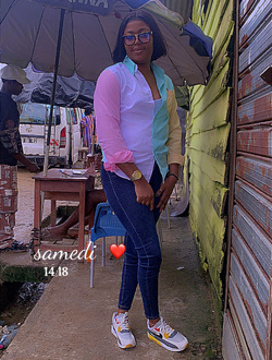 Maguy's profile, a single 30-year-old a woman in Abang