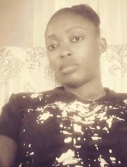 Stéphanie's profile, a single 31-year-old a woman in Douala