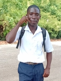 Ali's profile, a single 20-year-old a man in Man