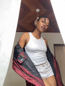 Jinnette's profile, a single 28-year-old a woman in Yaoundé