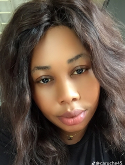 Caruche's profile, a single 34-year-old a woman in Libreville