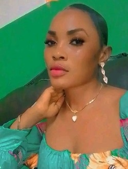 Gwindoline's profile, a single 32-year-old a woman in Douala