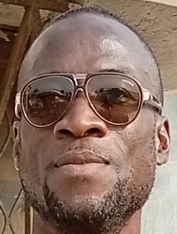 Arnaud's profile, a single 42-year-old a man in Ablékro