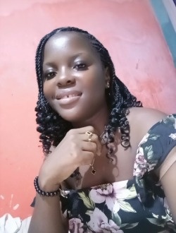Melle's profile, a single 24-year-old a woman in Douala