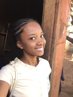 Frida's profile, a single 22-year-old a woman in Antsiranana