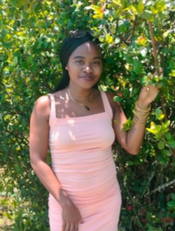 Linda's profile, a single 25-year-old a woman in Toamasina