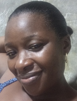 Guilaine Loris's profile, a single 35-year-old a woman in Douala