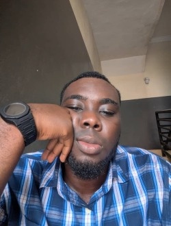 Uche's profile, a single 23-year-old a man in Lomé