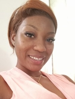 Mélanie's profile, a single 25-year-old a woman in Abang