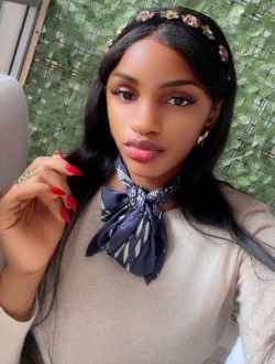 Marianne's profile, a single 26-year-old a woman in Etetak