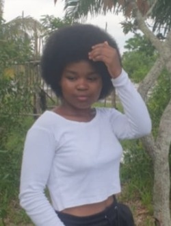 Josette's profile, a single 20-year-old a woman in Adabotelo