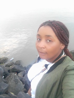 Yvette's profile, a single 29-year-old a woman in Douala