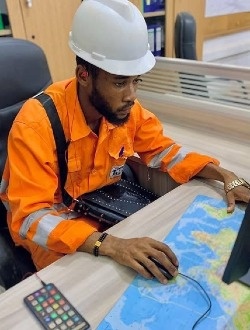 Jule's profile, a single 27-year-old a man in Yaoundé