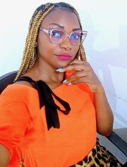 Michèle's profile, a single 35-year-old a woman in Douala