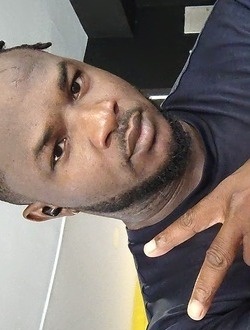 Jpend's profile, a single 32-year-old a man in Aarberg