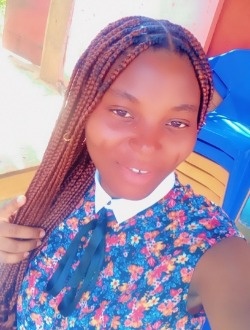 Rose's profile, a single 22-year-old a woman in Ablogamé