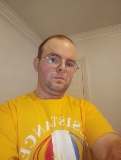 Loïc's profile, a single 35-year-old a man in Lyon