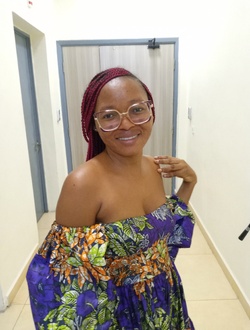 Christelle's profile, a single 35-year-old a woman in Douala