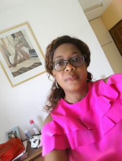 Danielle's profile, a single 48-year-old a woman in Biyem