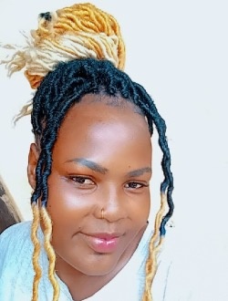 Angella's profile, a single 27-year-old a woman in Yaoundé