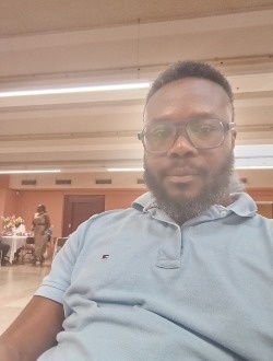 Benjy's profile, a single 41-year-old a man in Paris