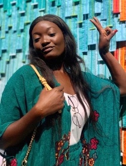 Auriane's profile, a single 28-year-old a woman in Alénakiri